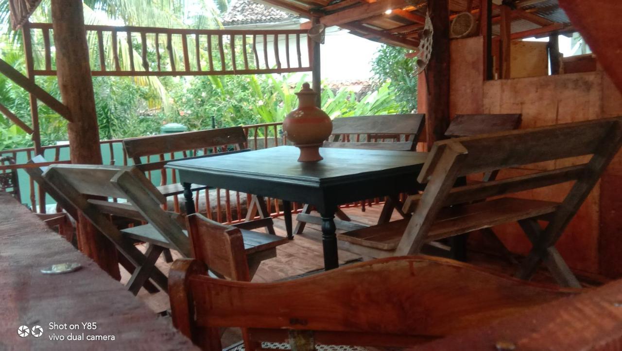 My House Ahangama Bagian luar foto